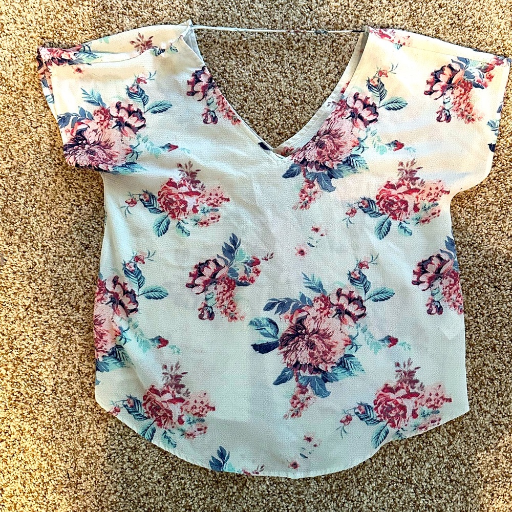 Women’s Shirt, Size Medium, Brand is Wishful Park